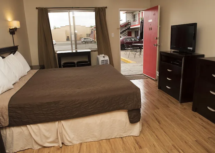 Travel Hotel